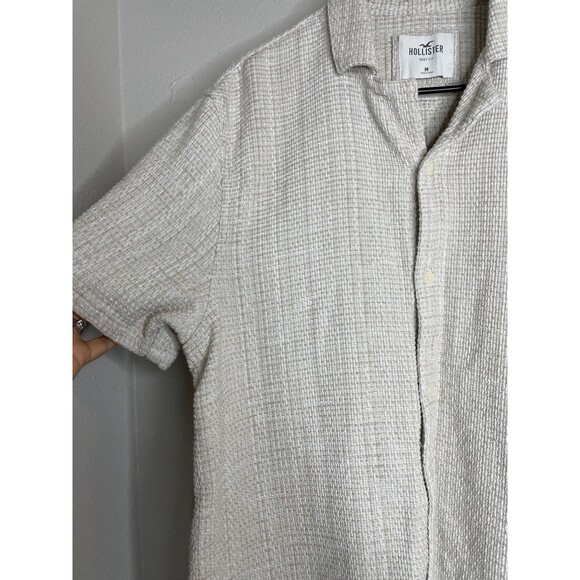 Hollister Textured Cotton Waffle Knit Short Sleeve Button-Up Shirt – Men’s M - Picture 3 of 6